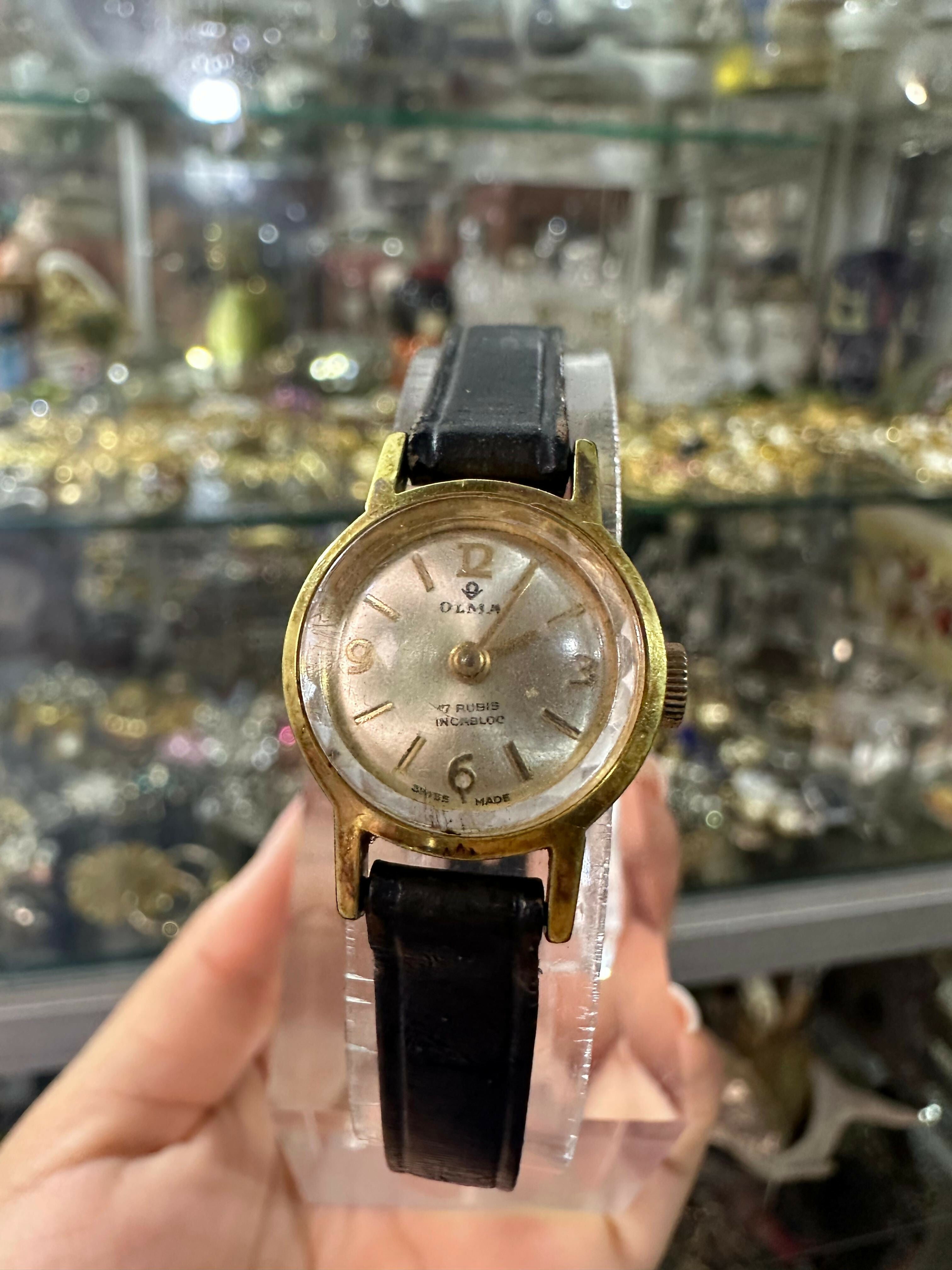 Reloj de Cuero Olma
