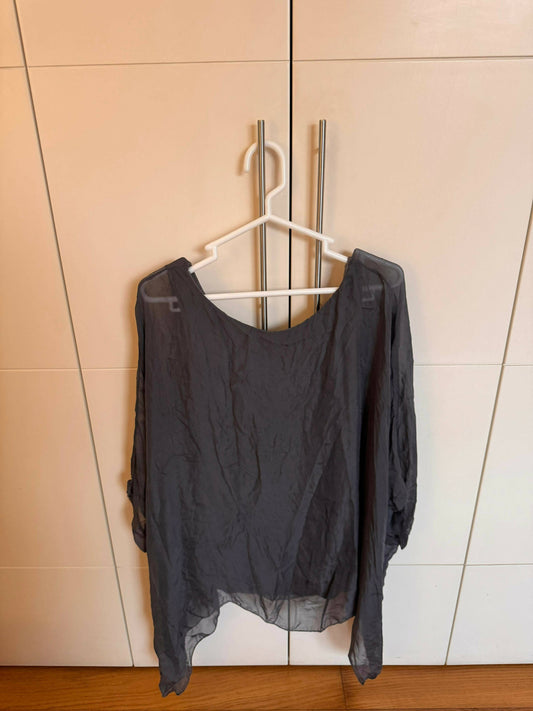 Blusa Gris