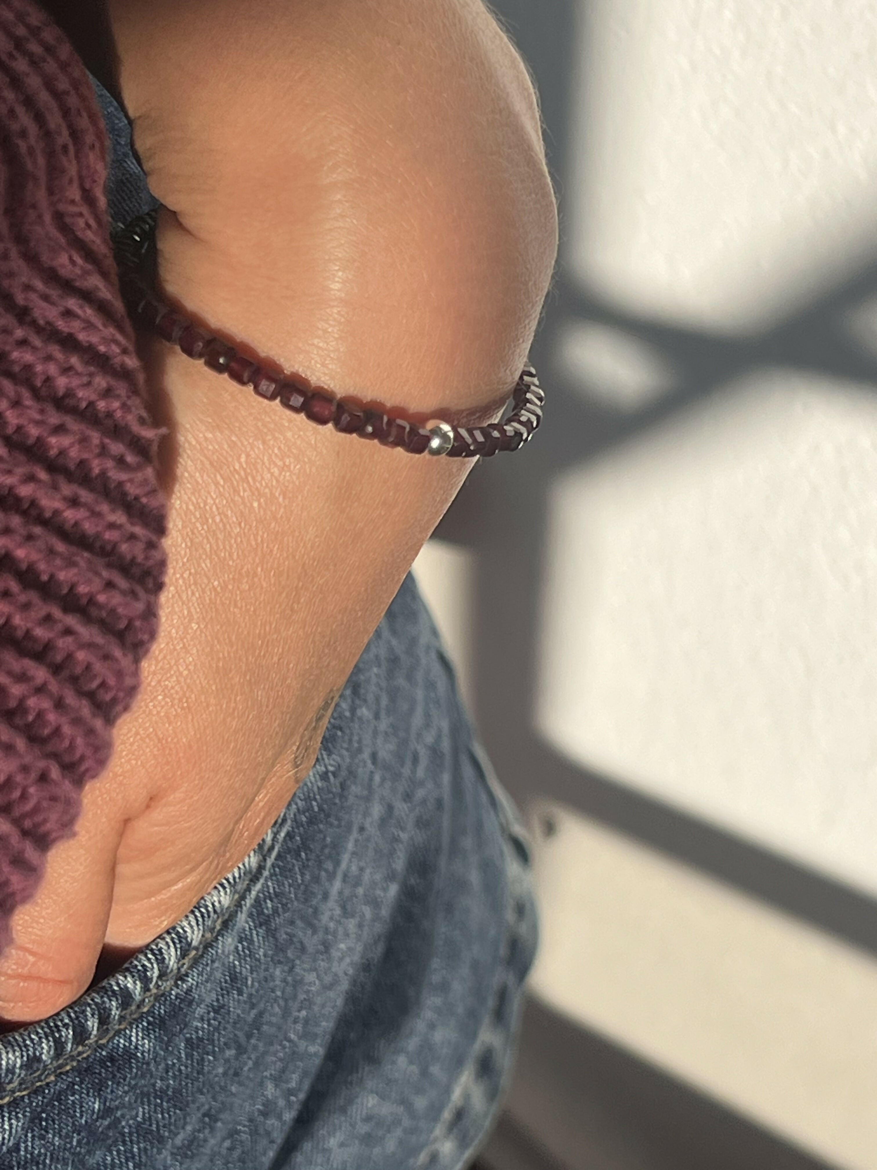 Pulsera granate