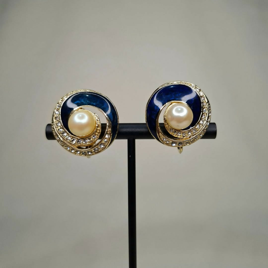 Aretes Vintage a Presión Órbita Nácar