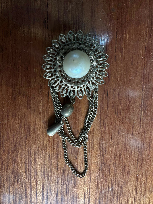 Broche "Reliquia de la Corte"