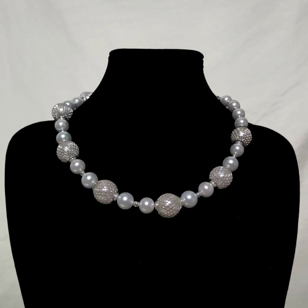 Collar Vintage Brillo de Invierno