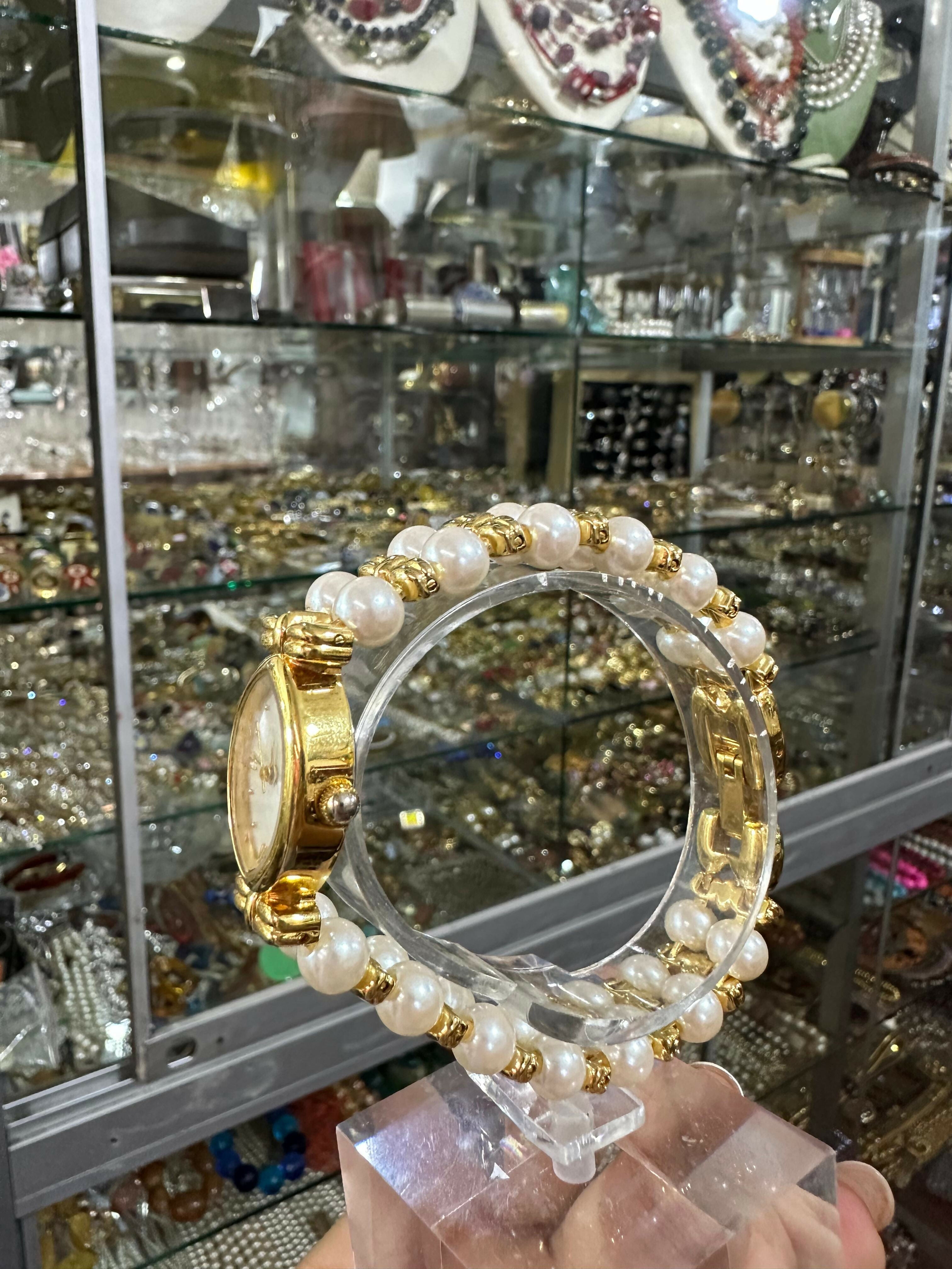 Reloj de Perlas