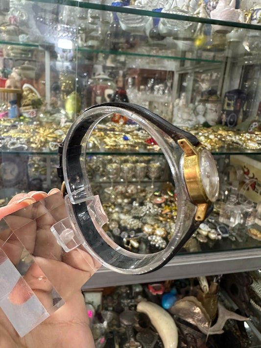 Reloj de Cuero Olma